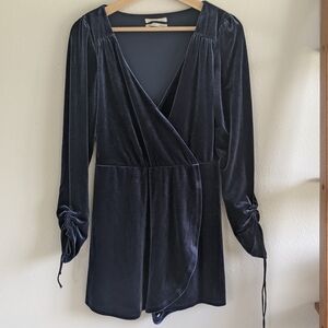 Urban Outfitters Goldmine Surplice Velvet Faux Wrap Romper - Midnight Navy Sz M